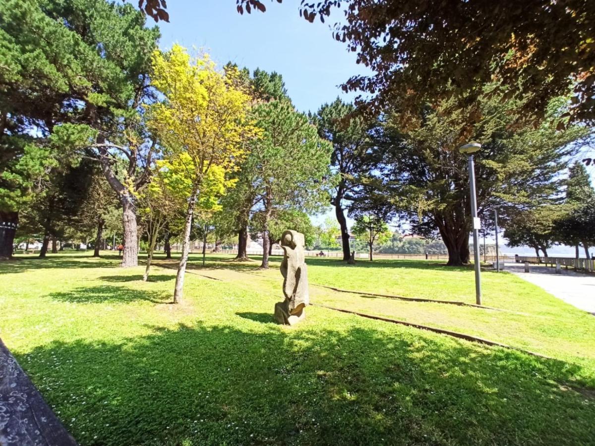 Apartamento Bolboretas Con Parking Privado Ares Bagian luar foto