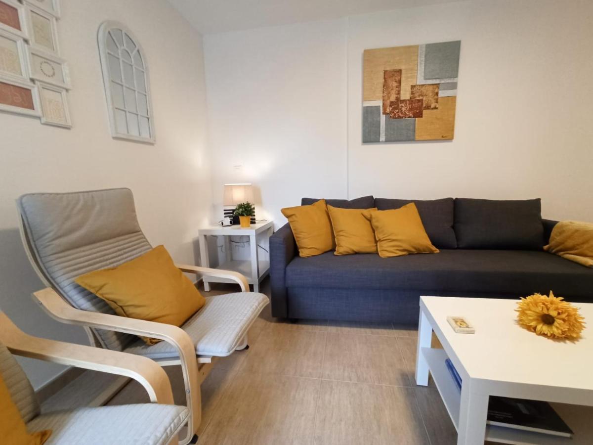 Apartamento Bolboretas Con Parking Privado Ares Bagian luar foto