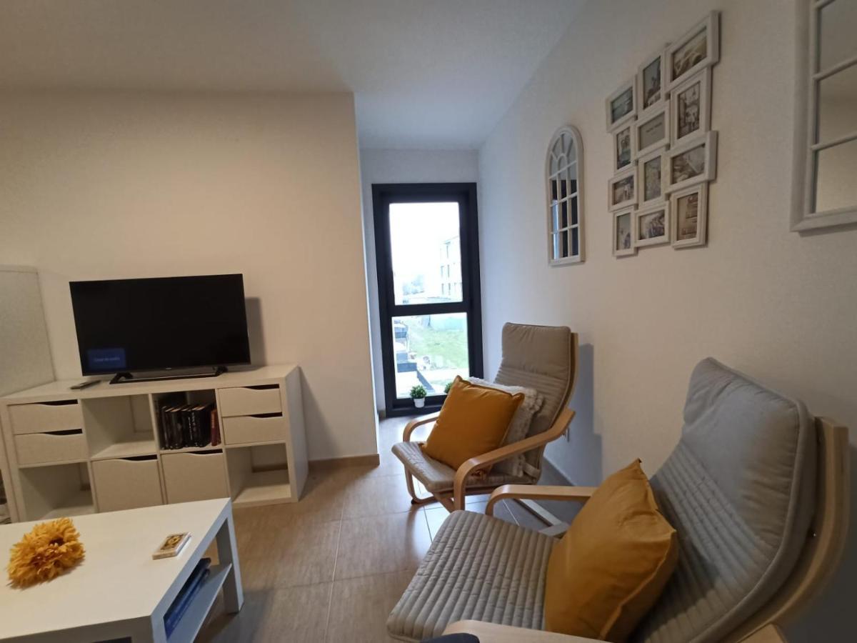 Apartamento Bolboretas Con Parking Privado Ares Bagian luar foto