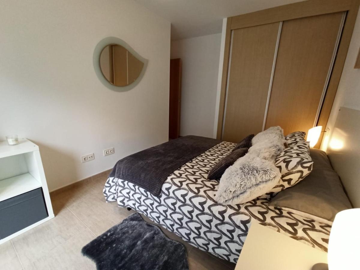 Apartamento Bolboretas Con Parking Privado Ares Bagian luar foto